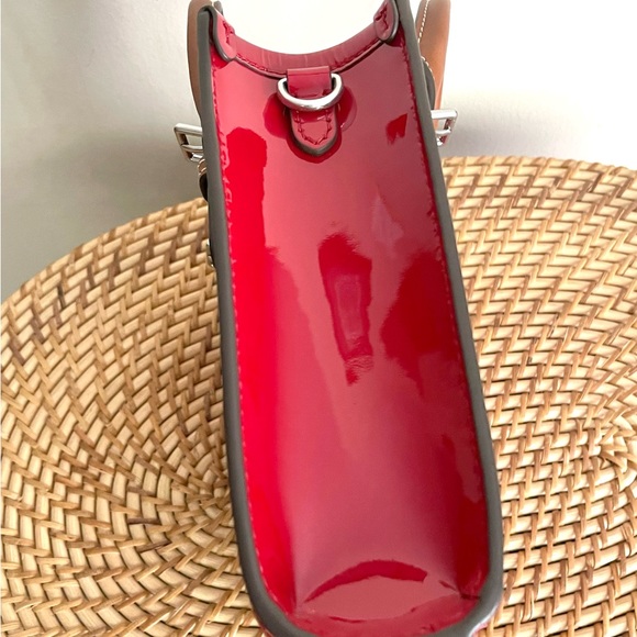 Tory Burch Two-Way π ππππππππ Patent/Vachetta Leather Tote - Picture 4 of 15